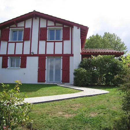 Les D'harri-xuria * Saint-Pierre-dʼIrube