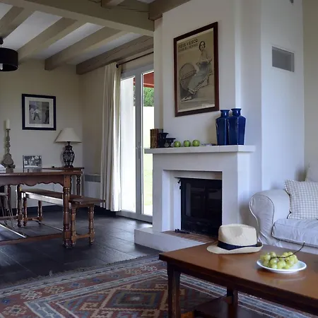 Les D'harri-xuria Villa