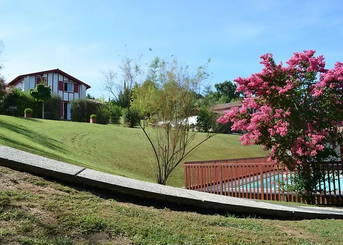 Les D'harri-xuria * Saint-Pierre-dʼIrube