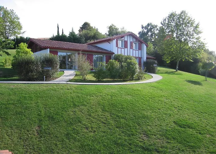 Les D'harri-xuria * Saint-Pierre-dʼIrube